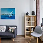 Apartament Moebiliertes Wohnen Auf Dem Sandberg Flensburg