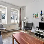 Moebiliertes Wohnen Auf Dem Sandberg * Flensburg