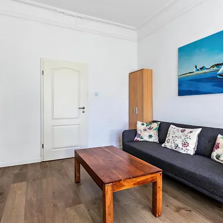 Moebiliertes Wohnen Auf Dem Sandberg *