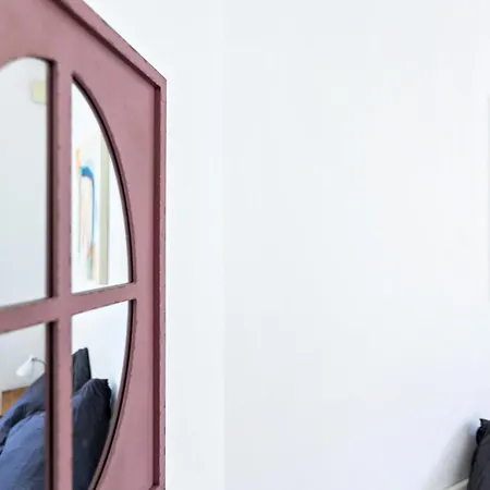 Moebiliertes Wohnen Auf Dem Sandberg *