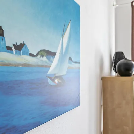 Moebiliertes Wohnen Auf Dem Sandberg アパート フレンスブルク