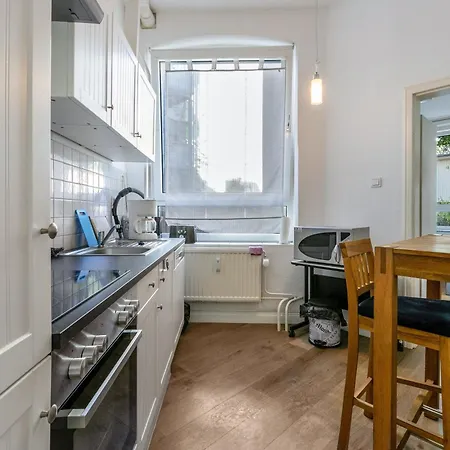 Moebiliertes Wohnen Auf Dem Sandberg * フレンスブルク