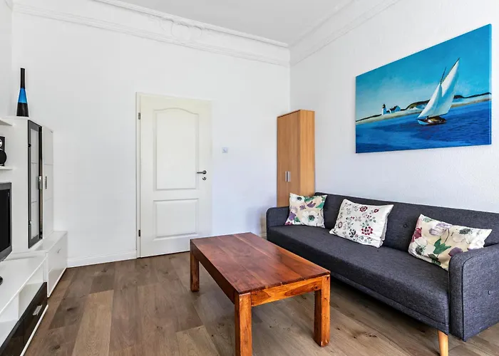 Moebiliertes Wohnen Auf Dem Sandberg *